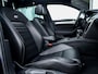 Volkswagen Passat Variant 1.4 TSI Highline Business R Line | Schuif/ Kantel Panorama Dak | Lederen Bekleding | 3x R-Line | Matrix LED | Adaptieve Cruise Control | Keyless Entry | Stoelverwarming | Voorruit Verwarmd | Sfeerverlichting | Metallic Lak |