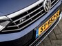 Volkswagen Passat Variant 1.4 TSI Highline Business R | Schuif/ Kantel Panorama Dak | Lederen Bekleding | 3x R-Line | Matrix LED | Adaptieve Cruise Control | Keyless Entry | Stoelverwarming | Voorruit Verwarmd | Sfeerverlichting | Metallic Lak |