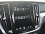 Volvo V60 2.0 B3 Momentum Advantage | Camera | Trekhaak | Apple Carplay | Cruise Control |