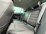 Volkswagen Golf 1.2 TSI Highline Parelmoer Massage stoelen / inparkeer systeem!!