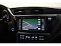 Toyota Auris 1.8 Hybrid Lease Pro [ Pano Stoelverwarming Camera ]