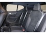 Volvo XC40 T5 Recharge Plus Dark - IntelliSafe Assist - 360º Camera - Verwarmde voorstoelen & stuur - Parkeersensoren voor & achter - Elektr. bedienb. voorstoelen met geheugen links - Draadloze tel. lader - Extra getint glas - 19' LMV