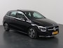 Mercedes-Benz B-klasse 180 Business Line | Panoramadak | Stoelverwarming | Hoge Zit | Voorbereiding Adaptieve Cruise | Zwart Leder look |