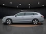Volkswagen Passat Variant 1.5 eTSI Business | Camera | ACC | IQ Light | Elek Achterklep | Stoelverwarming |