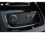 Volvo V60 T8 Plug-in hybrid AWD Ultra Perf. Ed. Dark | 20 inch Polestar wielen | Panoramadak met schuif-/ kantelfunctie | Head up display | Polestar Engineered optimisation| 360 graden camera | Premium audio by Harman Kardon | Elektrisch bedienbare voorstoelen met geheugenfunctie | Stoel-/ stuurwielverwarming | Verwarmde achterbank | Adaptieve cruise control | BLIS