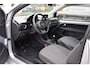Volkswagen Up! 1.0 move up! BlueMotion | Org. NL | Incl. Nieuwe APK | Airconditioning | Centrale Vergrendeling | All Season Banden | Uitneembaar Navigatiesysteem |