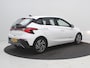 Hyundai i20 1.0 T-GDI Comfort Smart / Navigatie / Apple Carplay & Android Auto / Airco / Cruise Control / Achteruitrijcamera / 16" LMV / Dealer onderhouden / NL Auto /