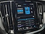 Volvo V60 2.0 B4 Ultimate Dark | Sportstoelen | Panoramadak | Head-up Display | Stoelverwarming |