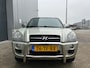 Hyundai Tucson 2.7i V6 4WD Style AUT LEDER NAP