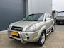 Hyundai Tucson 2.7i V6 4WD Style AUT LEDER NAP