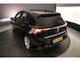 Volkswagen Golf Life Edition 1.5 TSI eHybrid 204pk DSG Automaat Adaptive cruise control, Achteruitrijcamera, LED koplampen, Parkeersensoren, App connect, DAB, Radio, Stuurwiel verwarmd