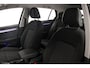 Volkswagen Golf Life Edition 1.5 TSI eHybrid 204pk DSG Automaat Adaptive cruise control, Achteruitrijcamera, LED koplampen, Parkeersensoren, App connect, DAB, Radio, Stuurwiel verwarmd