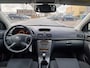 Toyota Avensis Wagon 1.8 VVTi Linea Luna AIRCO TREKHAAK 2 X SLEUTELS