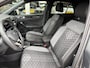 Volkswagen T-Roc 1.5 TSI R-Line Business 150PK / ACHTERUITRIJCAMERA / CARPLAY