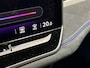 Volkswagen Passat Variant R-Line Edition 1.5 TSI eHybrid 272pk DSG Automaat Trekhaak, Harman Kardon audio, Panoramadak, Adaptive cruise control, Black style
