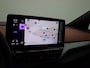 Volkswagen ID.5 Pro 77 kWh | Apple Carplay/Android Auto | Stoel + Stuurverwarming | Navigatie | Sfeerverlichting |