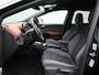 Volkswagen ID.5 Pro 77 kWh | Apple Carplay/Android Auto | Stoel + Stuurverwarming | Navigatie | Sfeerverlichting |