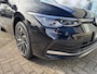 Volkswagen Golf 1.5 eTSI Style | DSG | LED | Trekhaak | ACC | Navi | App-Conn. | Camera