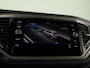 Volkswagen T-Roc 1.0 TSI Style | Parkeersensoren (Park assist) | Adaptieve cruise control | Carplay & Android auto |