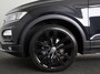 Volkswagen T-Roc 1.0 TSI Style | Parkeersensoren (Park assist) | Adaptieve cruise control | Carplay & Android auto |