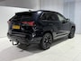 Toyota RAV4 2.5 Hybrid AWD Black Edition | Trekhaak met afneembare kogel | All season banden | Side Skirts |