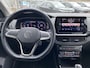 Volkswagen T-Cross 1.0 TSI Life Edition GEEN AFLEVERKOSTEN | Parkeersensoren voor en en achter | Navigatiesysteem | All seasonbanden | Incl. 12 maanden BOVAG garantie