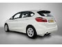 BMW 2-Serie Active Tourer 218i Executive Automaat (NAVIGATIE, PARKEERSENSOREN, LED, CLIMA, DEALER ONDERHOUDEN)