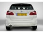 BMW 2-Serie Active Tourer 218i Executive Automaat (NAVIGATIE, PARKEERSENSOREN, LED, CLIMA, DEALER ONDERHOUDEN)