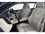 Volvo V60 2.0 T6 Twin Engine AWD Inscription Pano Stoelverwarming Camera