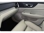 Volvo V60 2.0 T6 Twin Engine AWD Inscription Pano Stoelverwarming Camera