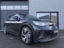 Volkswagen ID.4 Max 77 kWh ✓SOH 90% Rijtest ✓Panoramadak ✓Warmtepomp ✓Matrix LED ✓Head-Up ✓Half Leder Alcantara ✓Sfeerverlichting ✓Navigatie ✓360º Camera ✓Lichtmetaal 21" ✓Parkeersensoren ✓Trekhaak