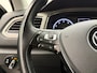 Volkswagen T-Roc 1.5 TSI Style Automaat | Camera | Parkeersensoren | Adaptive Cruise Control | Trekhaak | Stoelverwarming