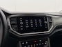 Volkswagen T-Roc 1.5 TSI Style Automaat | Camera | Parkeersensoren | Adaptive Cruise Control | Trekhaak | Stoelverwarming