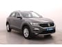 Volkswagen T-Roc 1.5 TSI Style Automaat | Camera | Parkeersensoren | Adaptive Cruise Control | Trekhaak | Stoelverwarming
