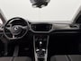 Volkswagen T-Roc 1.5 TSI Style Automaat | Camera | Parkeersensoren | Adaptive Cruise Control | Trekhaak | Stoelverwarming