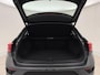 Volkswagen T-Roc 1.5 TSI Style Automaat | Camera | Parkeersensoren | Adaptive Cruise Control | Trekhaak | Stoelverwarming
