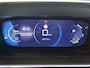 Peugeot e-2008 EV Allure 50 kWh (NAVIGATIE, CARPLAY, CAMERA, STOELVERWARMING, 1e EIGENAAR)