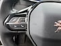 Peugeot e-2008 EV Allure 50 kWh (NAVIGATIE, CARPLAY, CAMERA, STOELVERWARMING, 1e EIGENAAR)