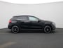 Mercedes-Benz GLA 180 Ambition | Automaat | Airconditioning | Navigatie | Parkeersensoren | Half-Lederen Bekleding | Lichtmetalen Velgen |