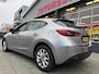 Mazda 3 2.0 Skylease 120 PK - Airco I Sport velgen I Xenon I Comfort pakket I Dealer onderhouden