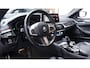 BMW 5-Serie 530i M Sport 1e eigen NAP NL-auto carbon zwart nappa leder comfort zetels met memory harman-kardon 19"-lmv camera rijassist head-up DAB-ontvangst apple-carplay digitale cockpit M-pakket