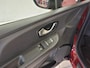 Renault Clio TCe 90 Limited | Navigatie | Trekhaak | Cruise Control |