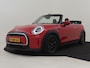 MINI Cooper 1.5 Classic 136pk | Cruise Control | Stoelverwarming | Head-up display | Navigatie | 16" LMV