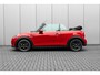 MINI Cooper 1.5 Classic 136pk | Cruise Control | Stoelverwarming | Head-up display | Navigatie | 16" LMV