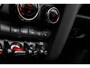MINI Cooper 1.5 Classic 136pk | Cruise Control | Stoelverwarming | Head-up display | Navigatie | 16" LMV
