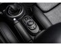 MINI Cooper 1.5 Classic 136pk | Cruise Control | Stoelverwarming | Head-up display | Navigatie | 16" LMV