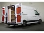 Volkswagen Crafter 2.0 TDI 177pk L3 H3 Automaat Airco Navigatie Camera Trekhaak