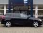 Volvo V60 1.5 T3 Polar / Automaat / Dealer-Onderhouden / Adaptieve Cruise-Control / Standkachel / Stuur-/Stoelverwarming / Trekhaak / Keyless / Climate-Control / Radio-Bluetooth / Navi / PDC-Achter / 16'' LMV / ENZ.
