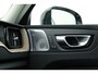 Volvo XC60 2.0 T8 Plug-in hybrid AWD Ultra Dark | Luchtvering | Pano | Dig. Cockpit | Bowers/Wilkens | Bliss | HUD | Ventilatie | Stuur-Stoelverw. | 360*+PDC | Elek. Klep | 21'' V