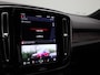 Volvo XC40 Recharge Plus 70 kWh | Apple Carplay/Android Auto | Trekhaak | Achteruitrijcamera | Cruise Control | Stoelverwarming | Lichtmetalen Velgen |